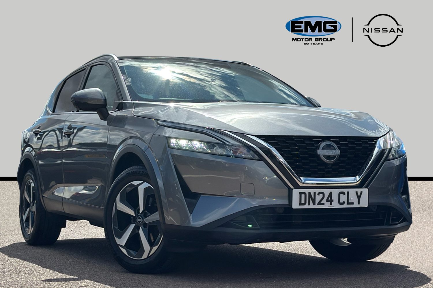 Grey 2024 Nissan Qashqai Hatchback Front-wheel drive Automatic
