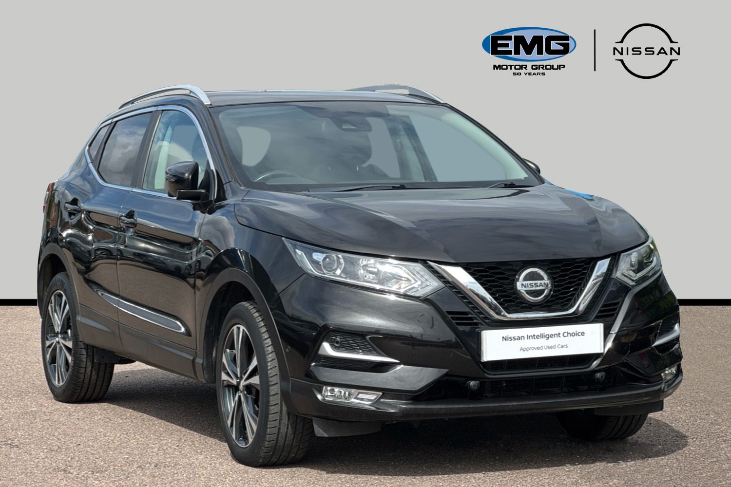 Black 2019 Nissan Qashqai Hatchback Front-wheel drive Manual