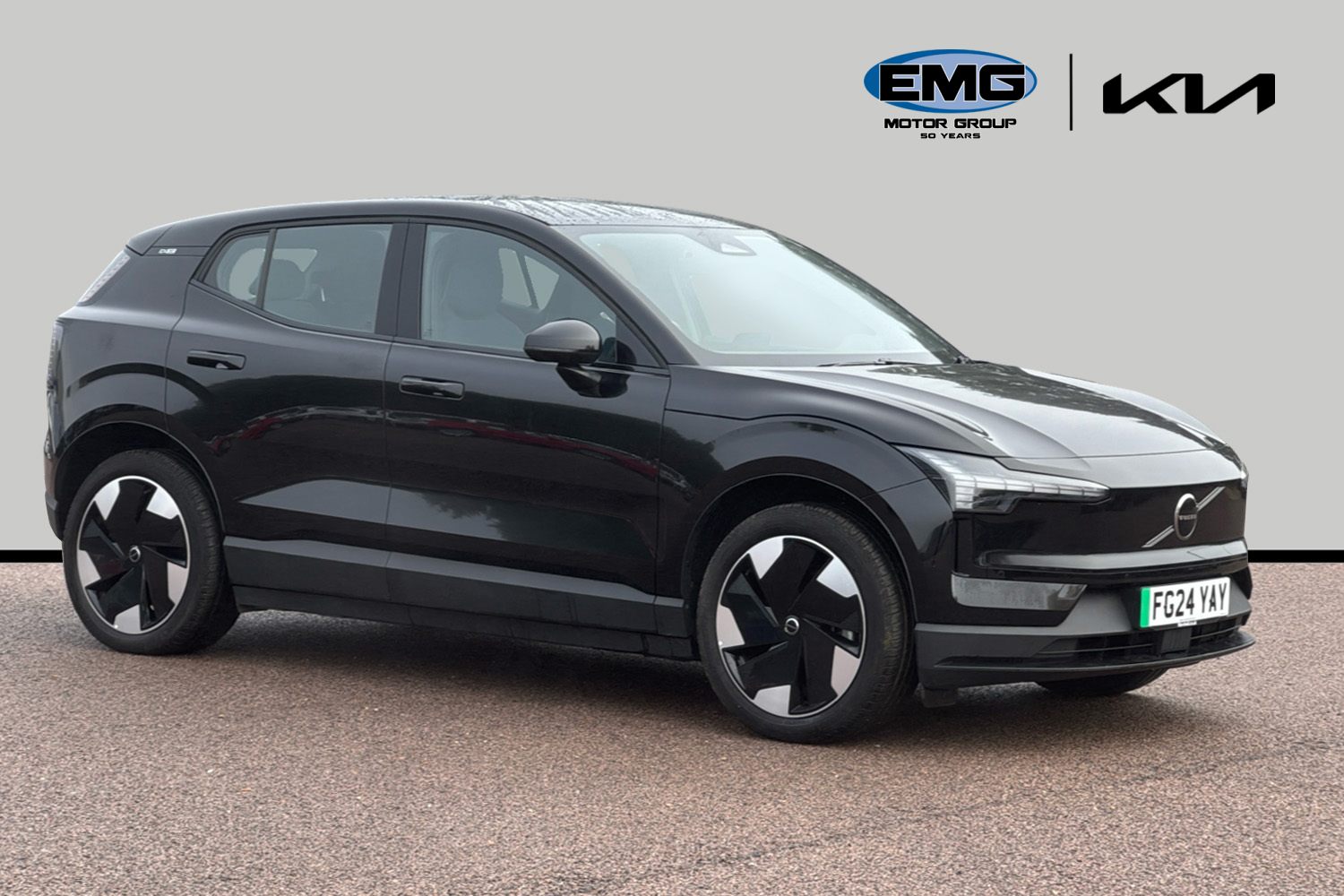 Black 2024 Volvo EX30 Estate Rear-wheel drive Automatic